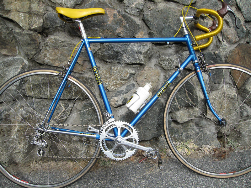 Illustration for article titled 101 Years of Tour de France Bikes Map the Evolution of Cycling